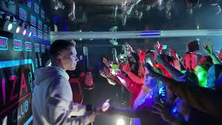 ARCHI - Тёмное солнце (Official Video) ARCHI - Тёмное солнце (Official Video)