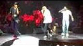 Download lagu Kardinal Offishall Video Blog - Performing Dangerous in LA