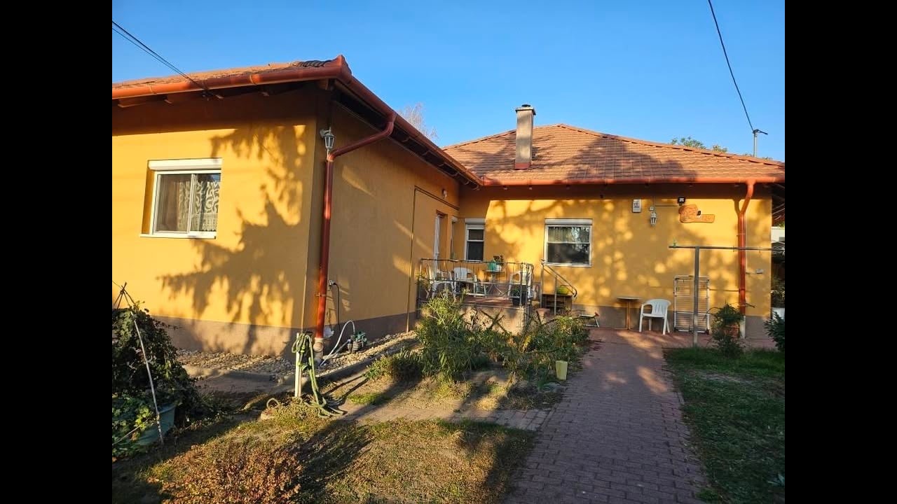 Eladó családi ház Királyerdő