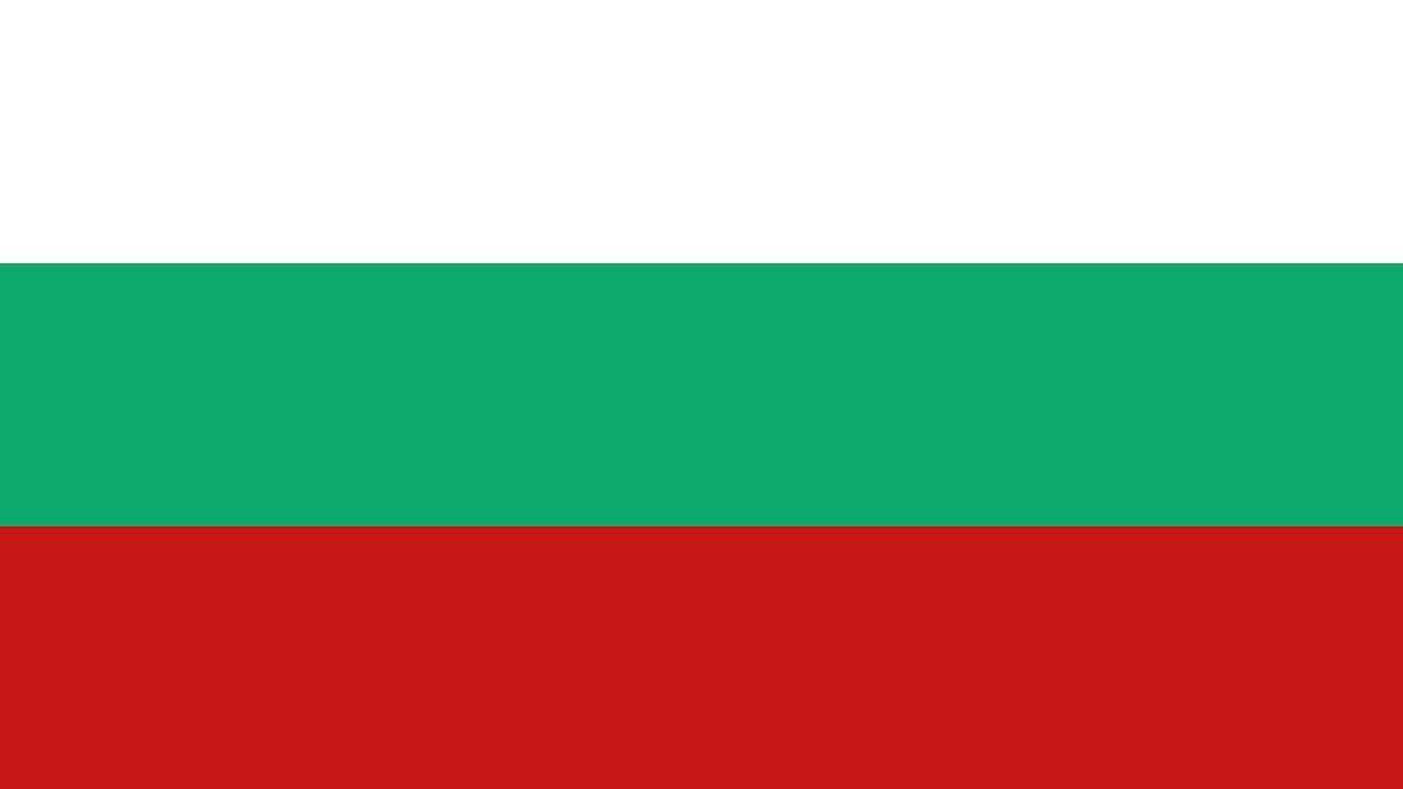 12 hours: Flag of Bulgaria. Национално знаме на България.