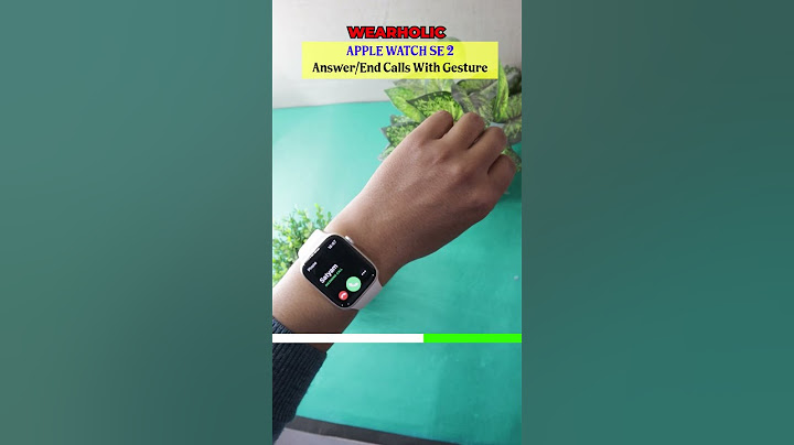 Apple Watch SE 2 - Answer & End Calls With Gesture ⌚🔥 #shorts #wearholic #applewatchse2