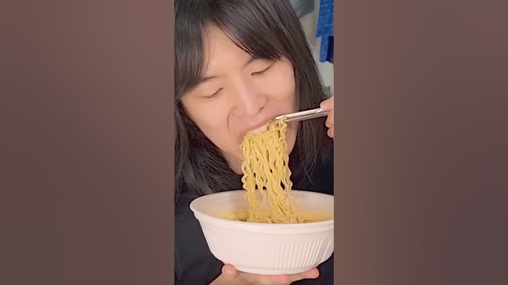 한국 왕뚜껑 라면을 처음 먹어본 일본인이 놀란 이유