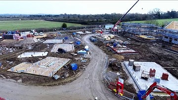 Abbey Pynford - Housedeck