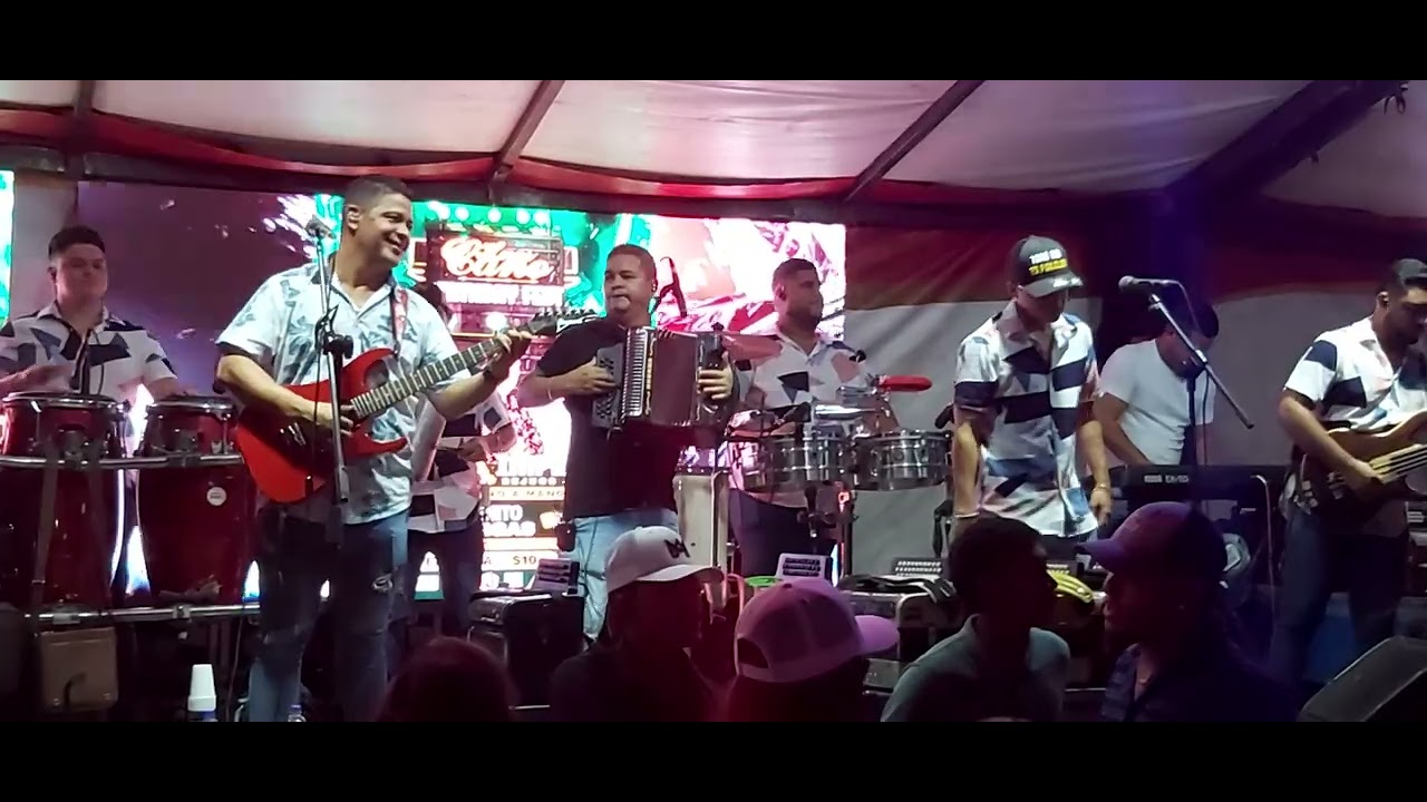 MANUEL & ABDIEL (LIVE) EN EL MAR DEL DESEO / LOS CONSENTIDOS