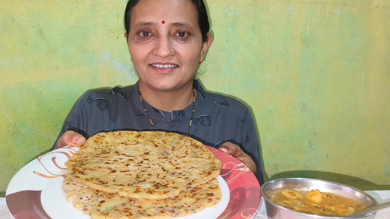 Aalu paratha🫓 with aalu ki sabji 😋🤤 