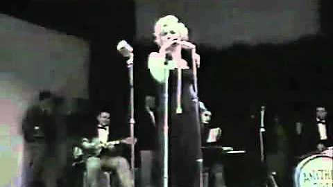 Marilyn Monroe - Elton John - Candle In The Wind.