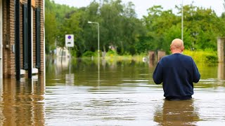 Drain Seeker Searching for Unclogging Drains to Rescue Flooding Streets in Heavy Downpours!