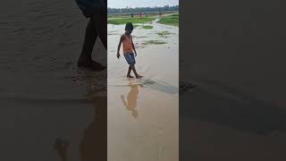 India Nepal Border pe barish ka pani pani ho gaya #manjitgoswamivlogs ##nepal #india #bihar