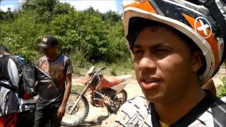 Jayron Brown Trilheiros