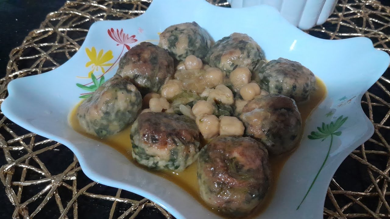 جيبي اقل من ربع صدر دجاج 🍗 واخدمي ابن طبق وزاكي ويخرج كمية كبيرة #دولمة سلق جربيها مش راح تندمي