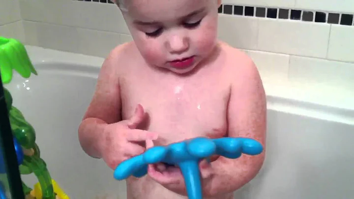 Bathtime with Olive