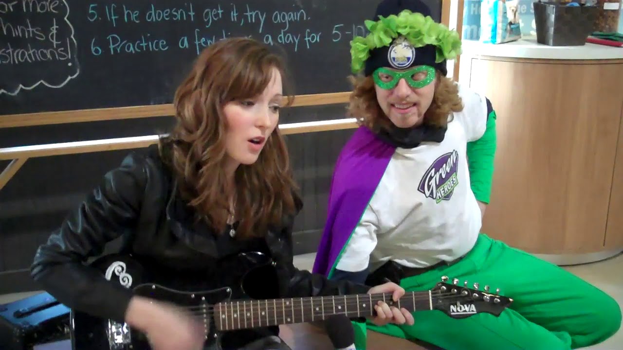 Pawsway Dog Contest by Green Hero's.