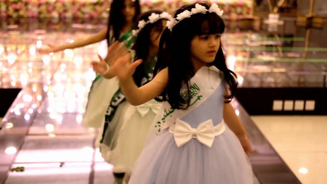 حفل تخرج مدارس أجيال واعدة دفعة 2019 الفقرة الوطنية تقديم أطفال اسرة الأوركيد والجلنار