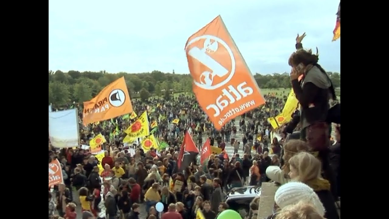 DAS DING AM DEICH | Trailer [HD]