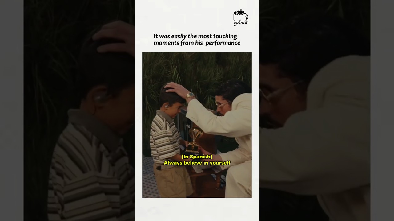 На Суперкубке Bad Bunny вручил свой трофей GRAMMY самому себе в молодости 🥹