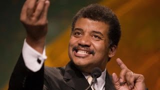 Neil deGrasse Tyson Angers Christians with Christmas Tweets