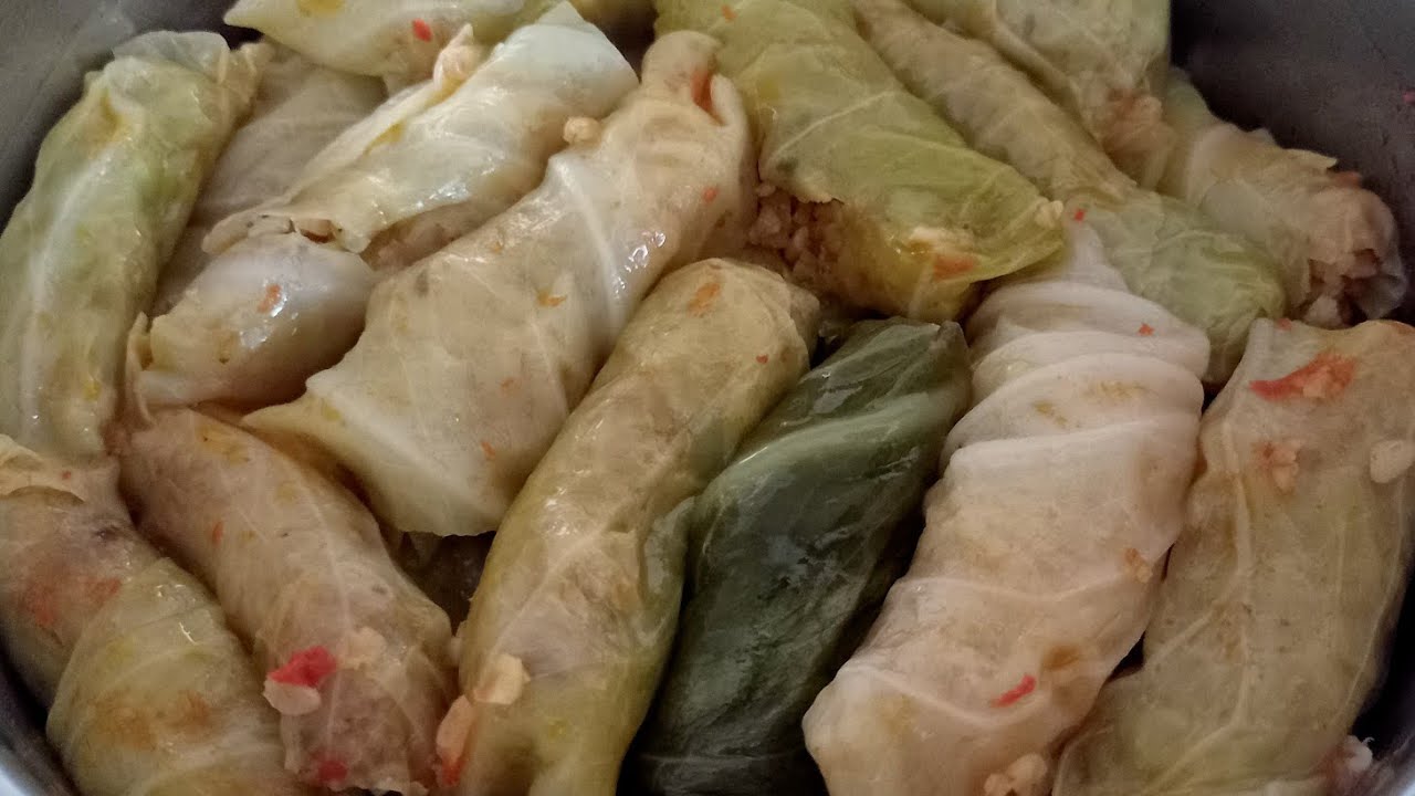 Etli Bulgurlu Lahana Sarması 