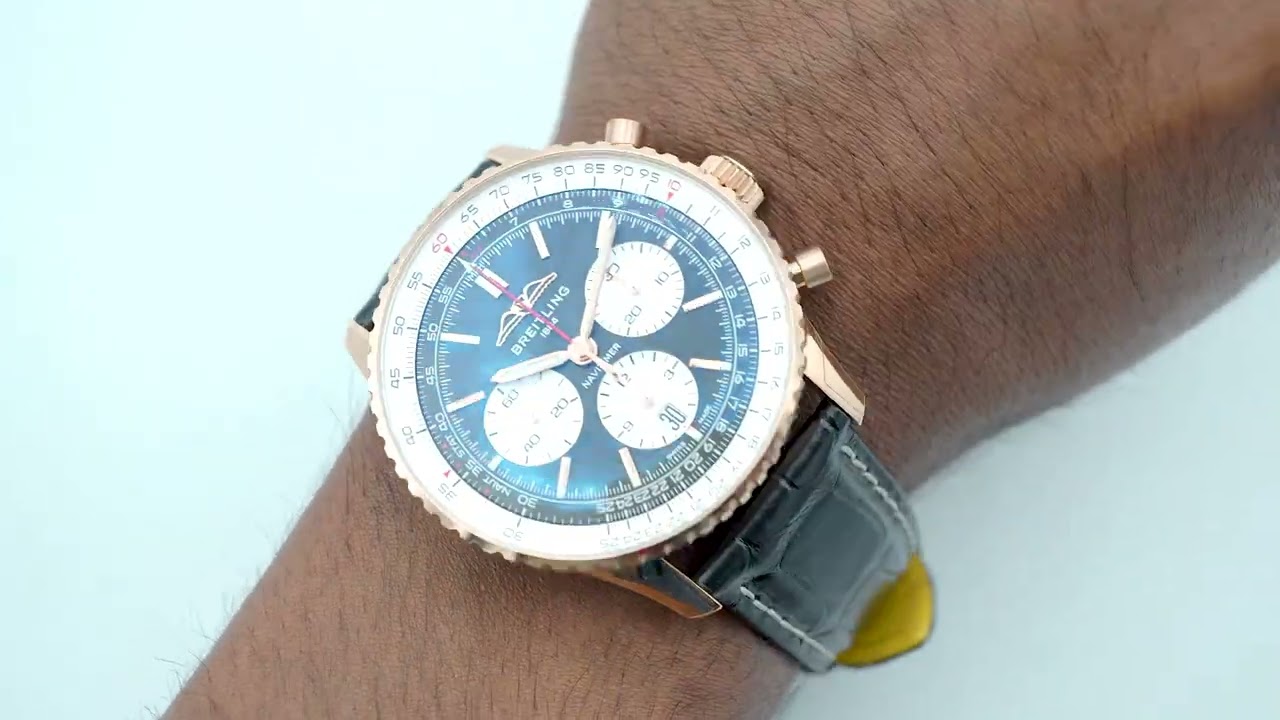 Breitling Navitimer B01 Chronograph 43 mm 18K Rose Gold Black Dial Leather Strap Complete Set 2024