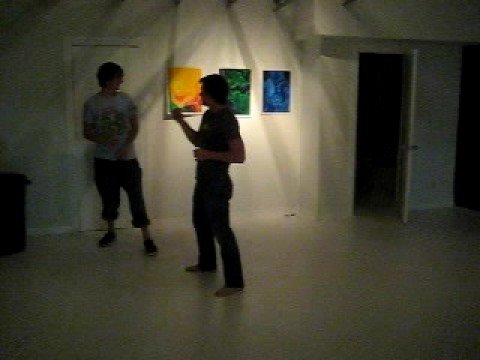 Fighting in an Art Gallery