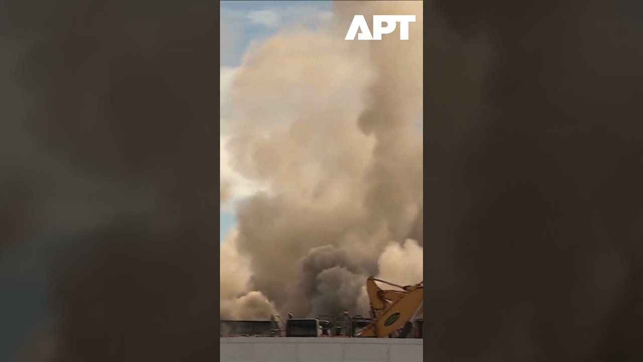 Controlled Demolition Brings Down Eight Towers Of UK Power Station In Spectacular Collapse APT