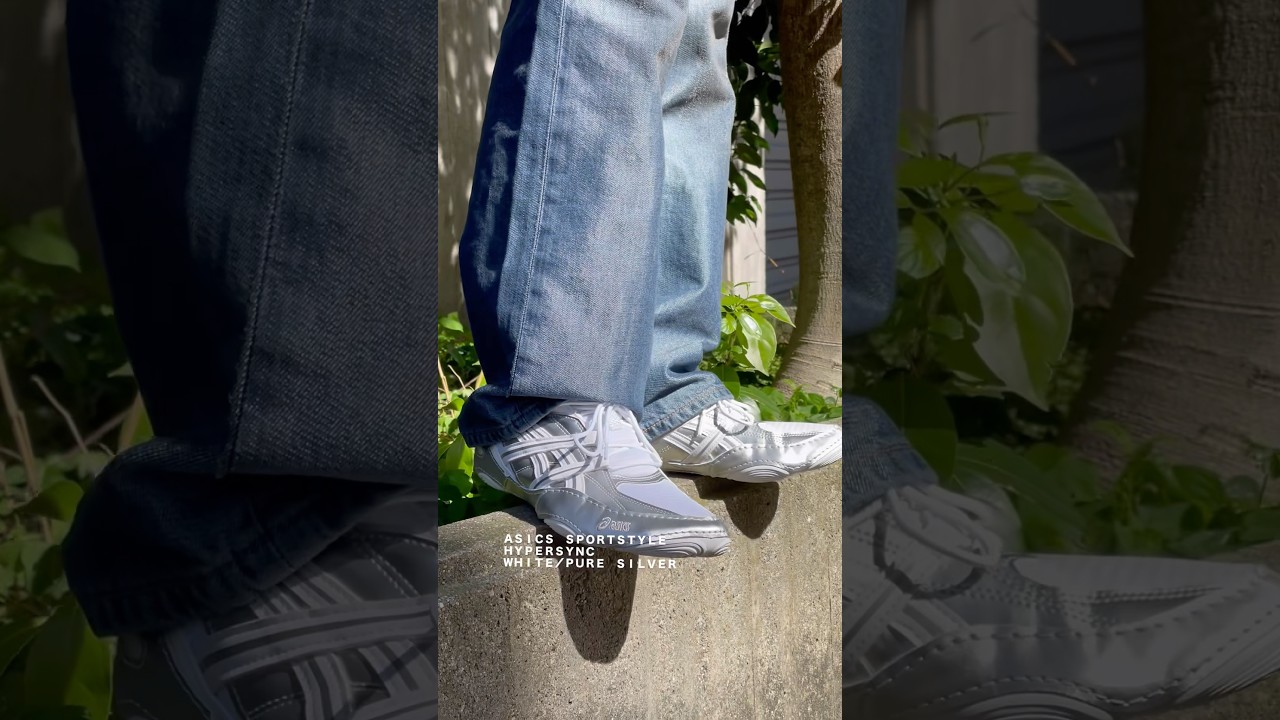 ASICS SPORTSTYLE】 HYPERSYNC WHITE/PURE SILVER - YouTube