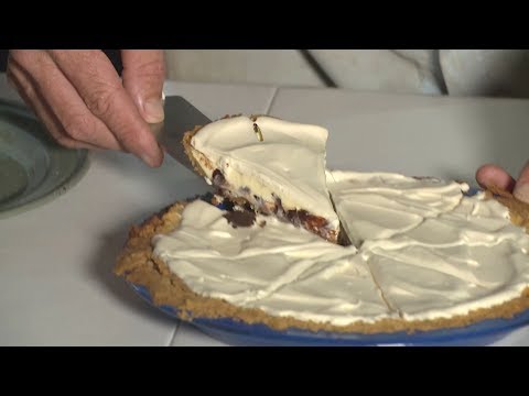 Choc Chip Cheesecake: Bush Cook'n ► All 4 Adventure TV