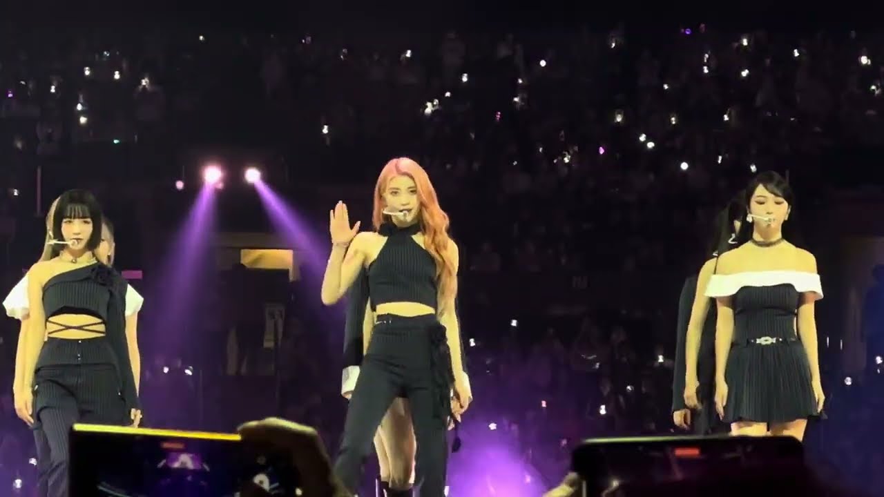 Kep1er - Giddy fancam at K(POP)CON(VENTION) LA Day 2 8/19/23