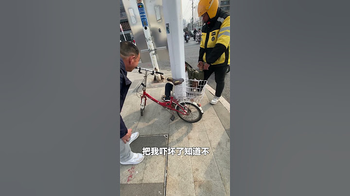 “我爸当年就是这么没的”，外卖小哥救躺在地上的路人，确认对方没事后却突然崩溃大哭，网友：这一刻他在心里演练了无数遍。 #生活 #外卖小哥 #父亲