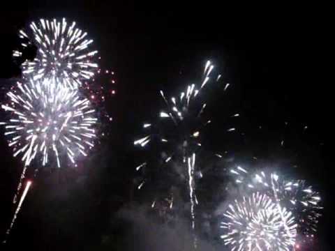 2010高雄夢時代跨年煙火!