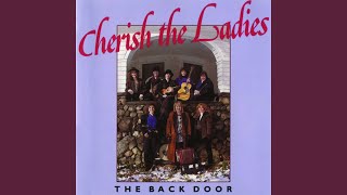 Miniatura de "Cherish the Ladies - Jessica's Polka/Tear The Calico/I Have No Money"