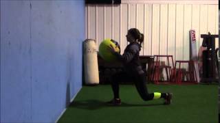 Split Squat Chest Pass Left Leg Back