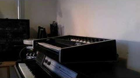 Moog Micromoog Demonstration