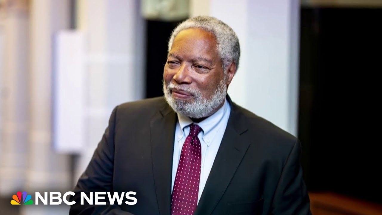 Smithsonian Secretary Lonnie Bunch to retire amid clashes with Trump administration Smithsonian Secretary Lonnie Bunch to retire amid clashes with Trump administration