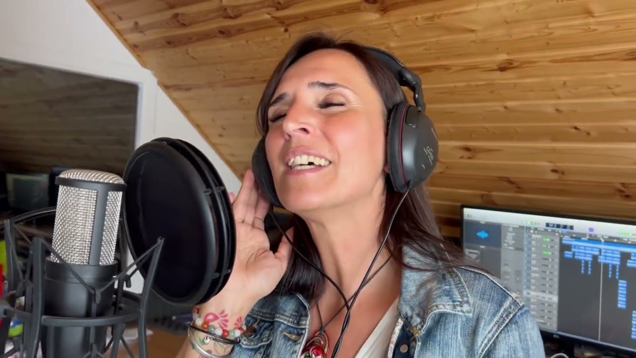 Kiss Kata Zenekar és Lászlò Attila: Sohasem egyedül