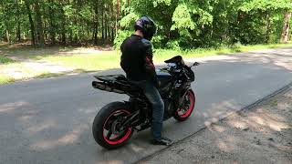 CBR 600 RR pc40, exhaust sound AKRAPOVIC without dbKiller, with catalyst