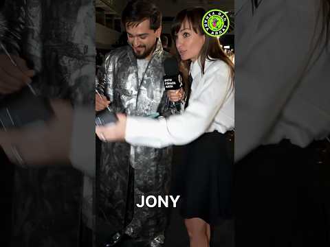 Ну знала же слова, что тут произошло? #jony #чтоузналаалла #шоубизнес