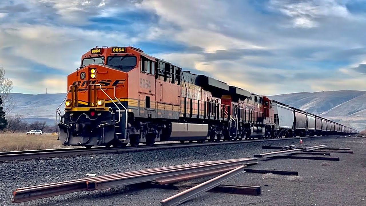 Central Washington Freight Trains: Grain Trains and MEGA Grain Trains!!!
