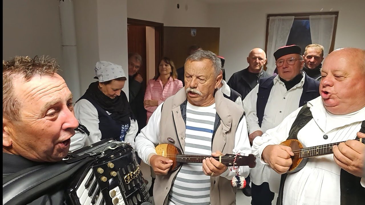 MOJ SE KONJIĆ UZ BREG PENJE-FURJANSKI BEĆARI-PROSLAVA SVETOG JURJA  U LAĐEVCU 23.4.2024 G.4K..