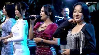 Mengapa Manusia Tiada Sama - All Artist ADELLA Live Johorejo Kendal