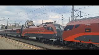 1116 225-4 am RJX760 und 1116 210-6 am RJX760 in Linz Hbf am 10.7.2024