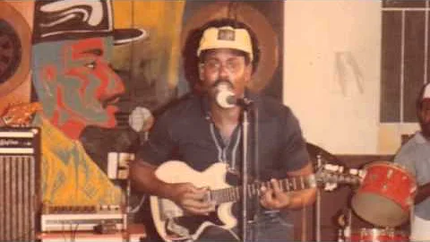 Lloyd Gilbert and Los Canarios Parang Group