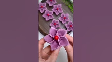 How to fold a flower dumpling? #tutorial #food #dumplings #diy #dumplinglover #handmade #cooking