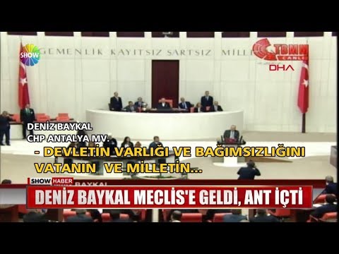 Deniz Baykal Meclis'e geldi, ant içti