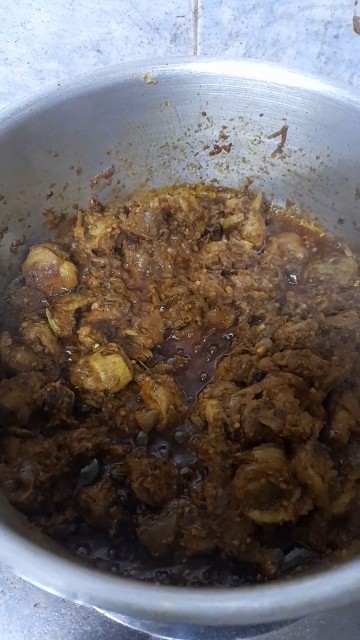 Chicken Pathri Lajiz Zaika Recipe #chicken #chickenpathri #food # ...
