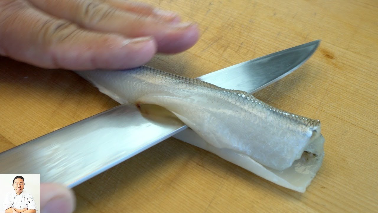 Salt n Pepper Smelt | Hiroyuki Terada - Diaries of a Master Sushi Chef