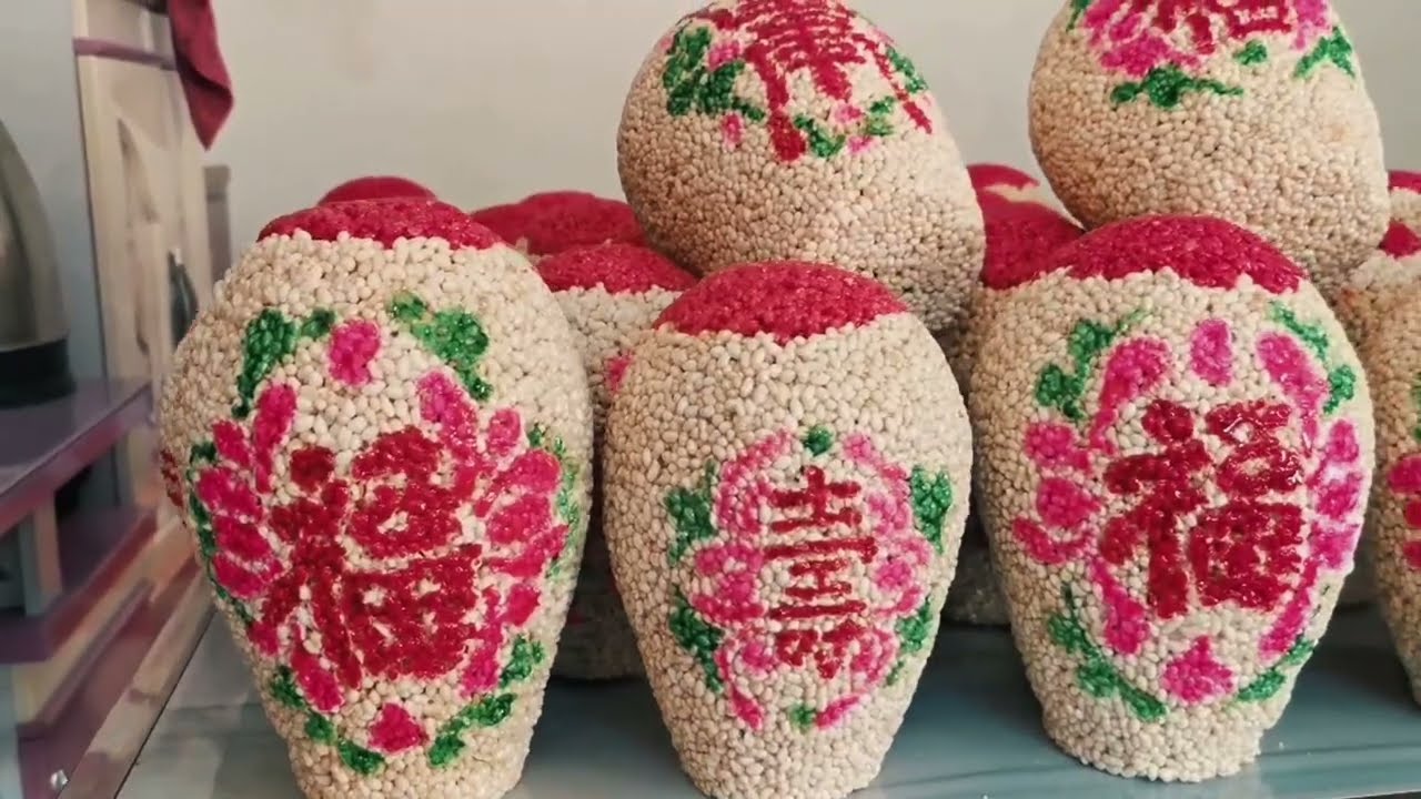 🍬 SECRETS of CHINA’S NEW YEAR “JOY BALLS”! 🤯 | Handmade Rice Puff Candy • Tengchong, Yunnan