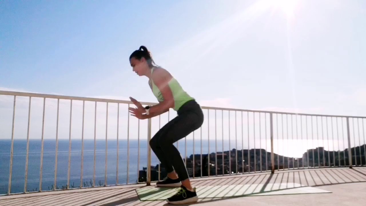 #OSTANIDOMA Vježbajte s Lukrecijom, pripremila je kružni trening! 4 YouTube player