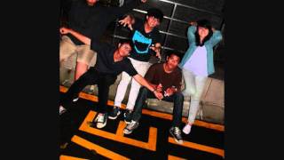 First kids - Memori kita.wmv chords