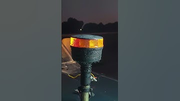 The Best Amber Beacon Light for Trucks, Tractors, and Emergency Vehicles with Flashing Options 🚛