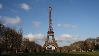 Paris - Tour Eiffel(, 2009-02-25T03:18:29.000Z)